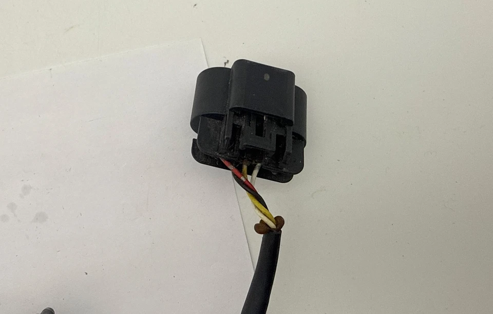 Câmera de backup auxiliar de estacionamento Cadillac Escalade visão traseira suburbana Cadillac Escalade fabricante de equipamento original 07-14 - Imagem 4 de 4