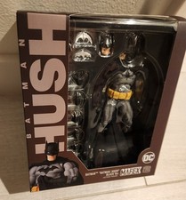 Medicom MAFEX Batman HUSH Black Ver No.126