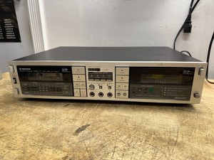 PIONEER CT-1040W DUAL STEREO CASSETTE DECK PLAYER
