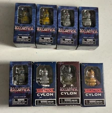New In Box Minimates Classic Battlestar Galactica Gold / Chrome Cylon 8 Figures