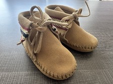 Minnetonka Baby Infant Beige Braid Suede Booties Shoes Moccasins Size US 3 M