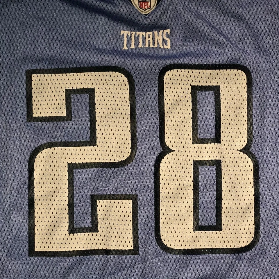 Camiseta deportiva de los Tennessee Titans Chris Johnson #28 On Field Reebok juvenil mediana Foto 2 de 4