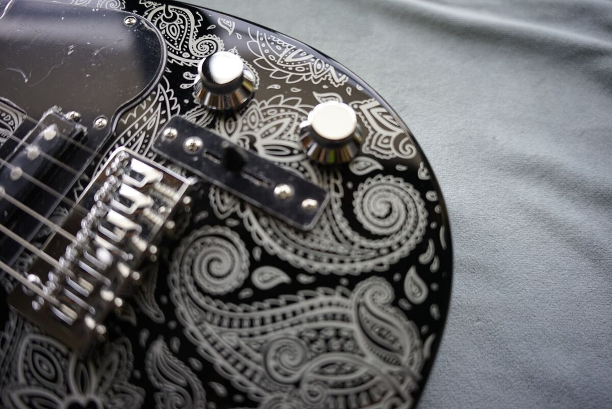 VOX Mark III mini Paisley Mini Guitar Mark 3 Teardrop MK3 VOX Mark III mini Paisley Mini Guitar Mark 3 Teardrop MK3