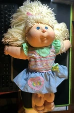 CABBAGE PATCH KIDS 1991 Kissin' Kids Freckles Earrings w/ Original Outfit EUC