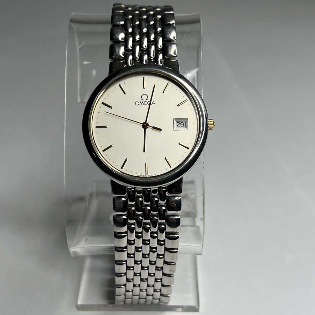 Vintage OMEGA De Ville 33mm Date Watch w/ 1451/439 Steel Vintage OMEGA De Ville 33mm Date Watch w/ 1451/439 Steel