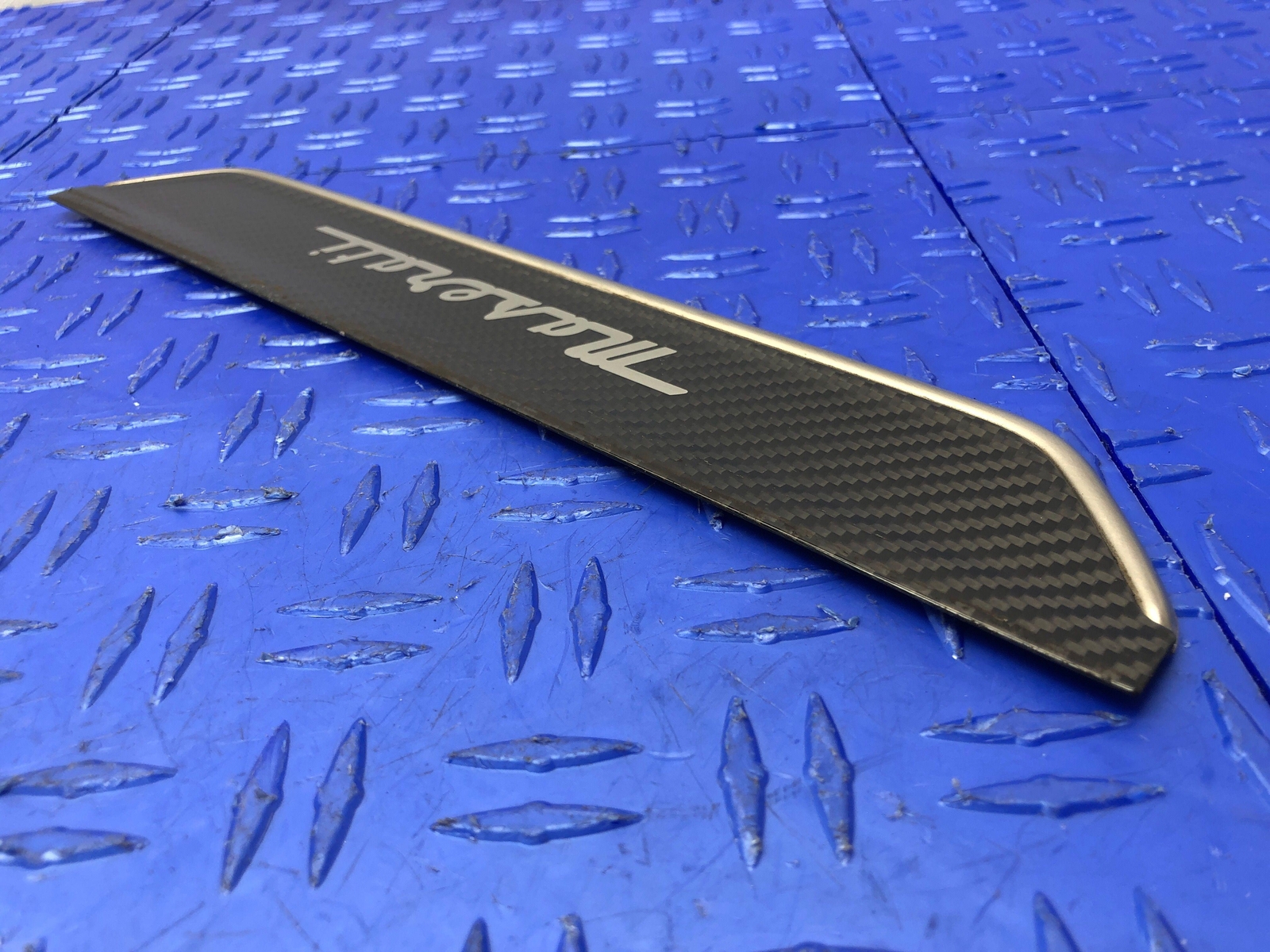 2017-2021 MASERATI QUATTROPORTE LEFT REAR CARBON FIBER SILL PLATE TRIM PANEL OEM