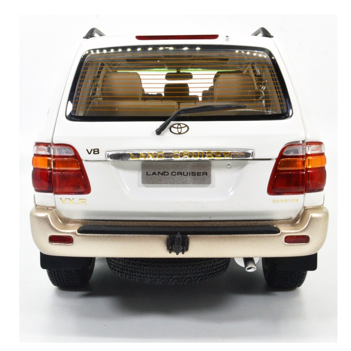 1:18 Scale Paudi Toyota Land Cruiser LC100 SUV Diecast Model Car