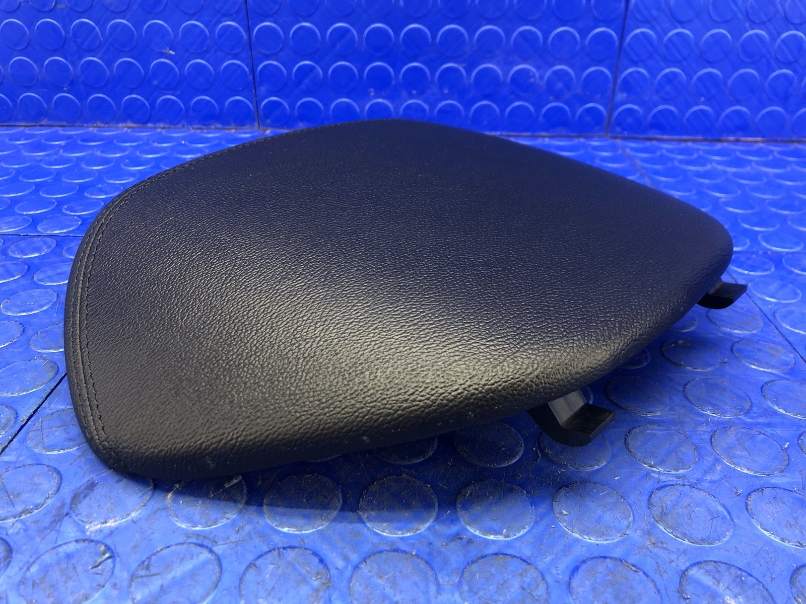2017-2022 MASERATI LEVANTE OEM FRONT LEFT SPEEDOMETER TRIM COVER PANEL BLACK