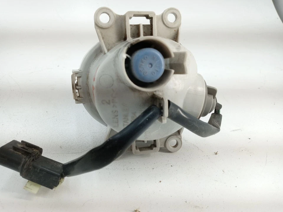 06-08 MITSUBISHI OUTLANDER PASAJERO FAROS ANTINIEBLA CONJUNTO FABRICANTE DE EQUIPOS ORIGINALES USADO PROBADO Foto 2 de 3