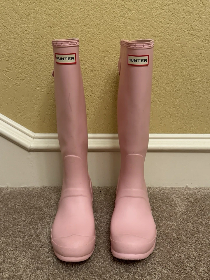 HUNTER RAIN BOOTS 7 Hunter Tall Pink Boots Size 7 Matte - Image 3 of 4