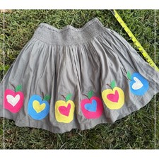 Mini BODEN Girls Grey Embroidered Apple Heart Applique Skirt Size 9-10Y