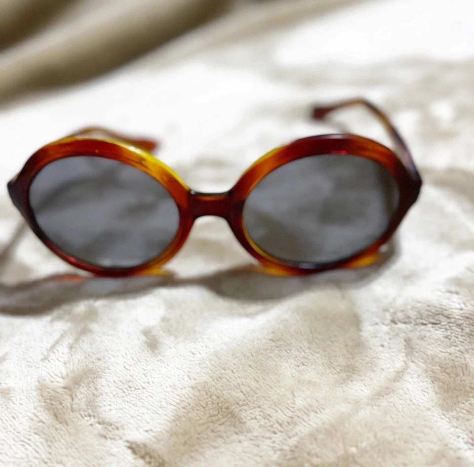VITG MOD SUNGLASSES OVERSIZED OVAL GOGO AMBER BROWN THICK FRAME ITALY READ - Image 4 of 4