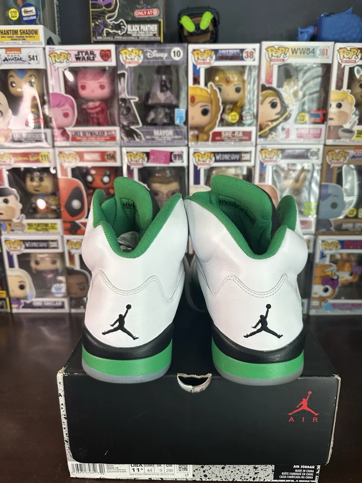 Talla 11.5W- Nike Air Jordan 5 Retro Verde Suerte (DD9336-103) Foto 3 de 4