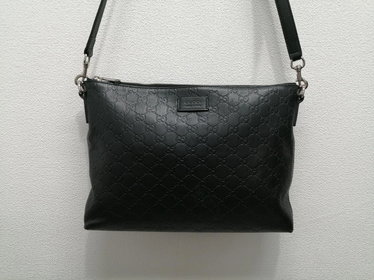 Sac GUCCI sac bandoulière en cuir gaufré Sima.BLK. 473882 Fil d'angle bon état