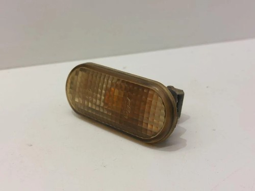 VW CADDY III Variant 2KB, 2KJ, 2CB, 2CJ Kotflügelblinker vorne links 34329921