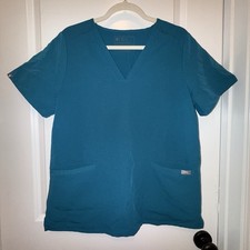 FIGS Pacific Blue Scrub Top  Women  s  Technical Collection  Size L