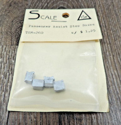 TSM Triangle Scale Models Passenger Assist Step Boxes TSM-260