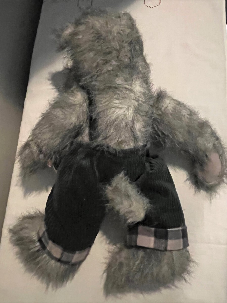 Ganz Cottage Collectibles Connor Bear - 17