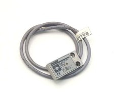 Balluff BES 516-347-M0-C Inductive Proximity Switch Sensor 10-30 VDC 200 mA