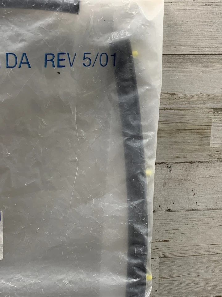 Sello delantero genuino Ford DA5Z-16A238-A para Lincoln MKS 2013-2016 Foto 3 de 4