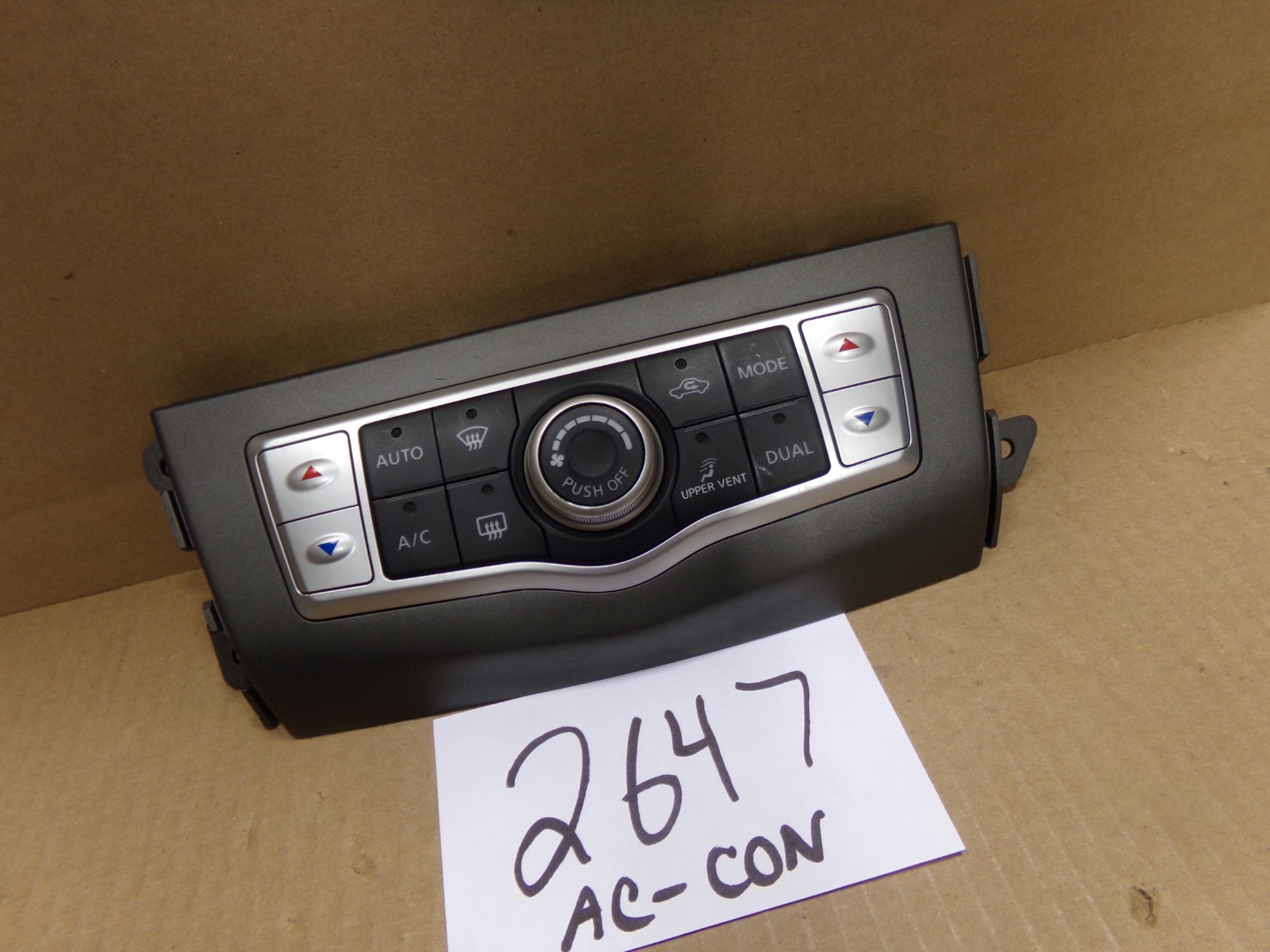 2010 Nissan Murano AC and Heater Control Used Stock #2647-AC 