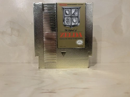 The Legend of Zelda (Nintendo NES) Authentic Gold Cartridge Tested & Working Map