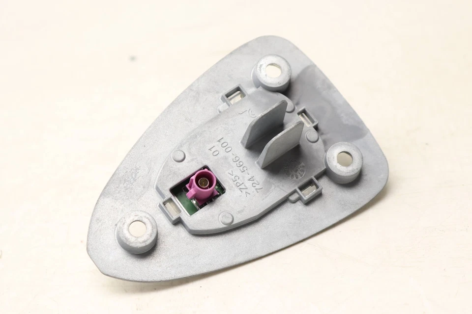 BMW 230I XDRIVE 2017-2019 - Antena de techo/aleta de tiburón 9281069 Foto 3 de 4