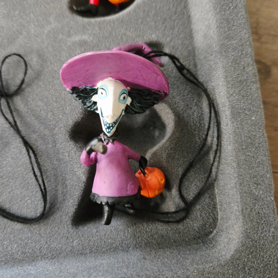 Hallmark Keepsake Halloween Town Pesadilla antes de Navidad adornos 2008 Foto 4 de 4