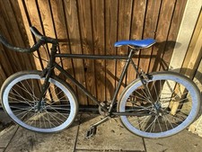 Classic Road Bike For Sale 26inch Wheel 22 Inch Frame