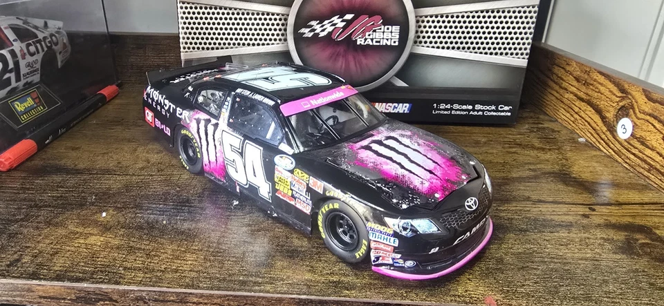 #54 Kyle Busch 2013 Monster Energy Pink personalizado 1/24 Toyota Camry KBM Foto 3 de 4
