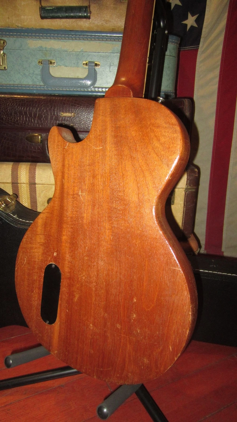 Picture 6 of 10