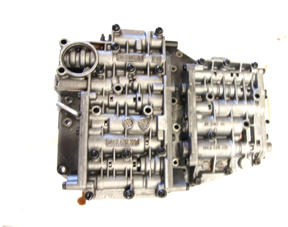 UNIDAD DE CONTROL MECATRÓNICA CUERPO VÁLVULA TRANSMISIÓN AUTOMÁTICA BMW OEM E30 325IX Foto 3 de 4