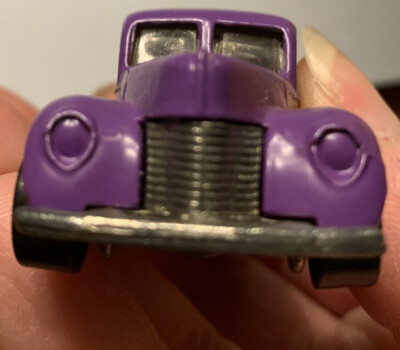Hot Wheels 1982 Vintage 1940 Ford 2-Door - Malaysia Purple Coupe 3