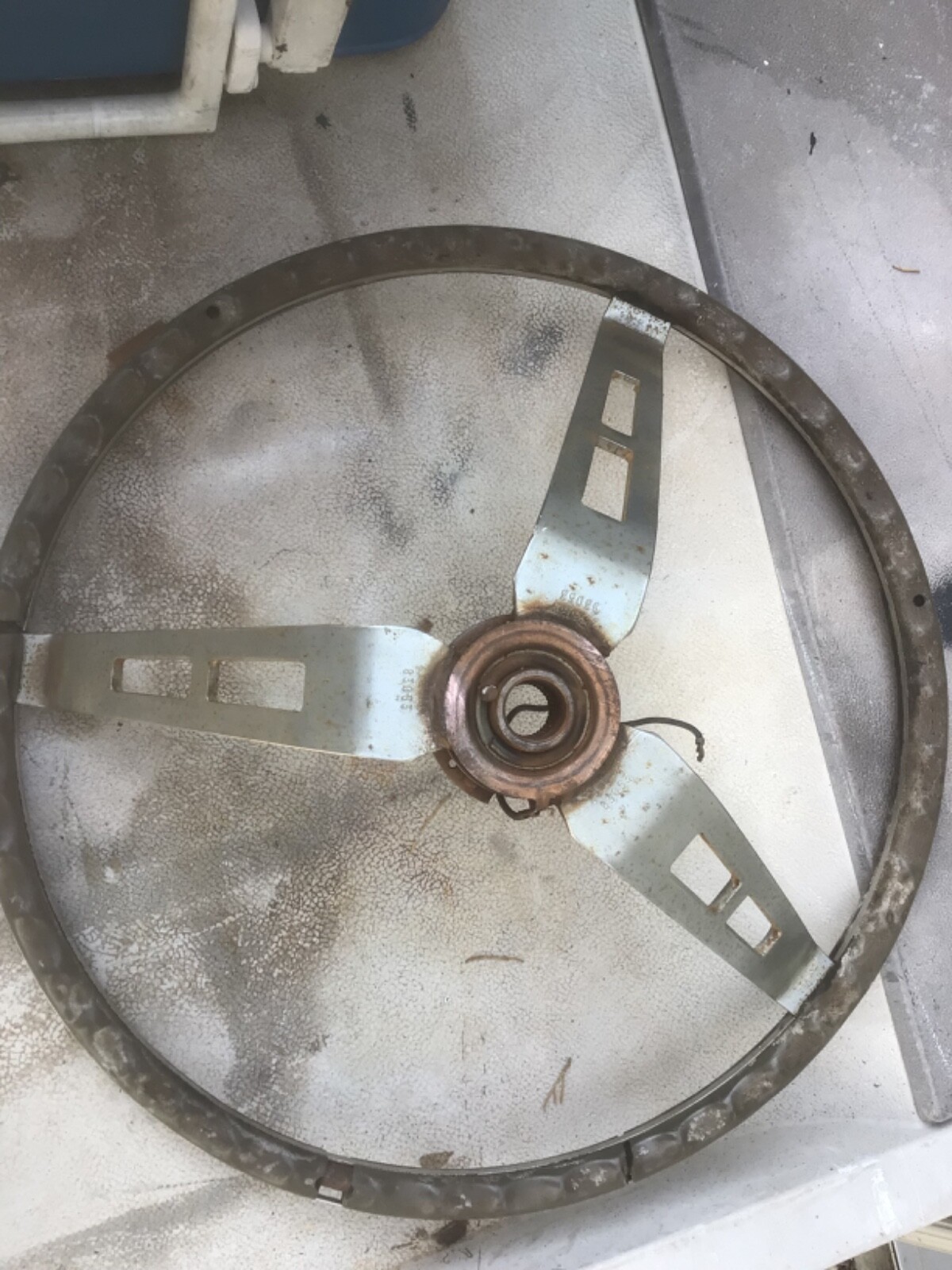 Mopar Woodgrain Steering Wheel 2925134 Horn Button 2822126 for 