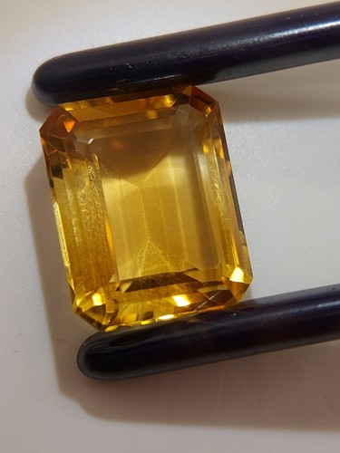 Large luminous citrine gemstone - faceted natural golden Quartz 19.95 CTS - Bild 7 von 16
