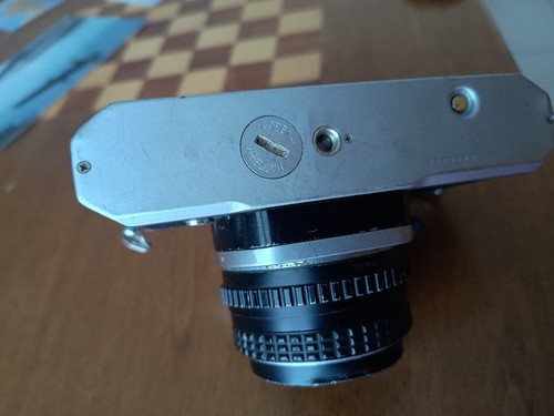 Pentax k1000 film camera, funzionante, ottica e flash in regalo - Foto 6 di 7