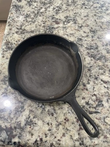 Vintage Griswold No. 6 Cast Iron Skillet 699 Large Block Logo Erie, PA