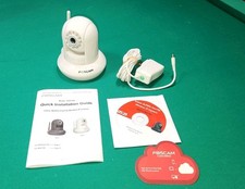 Foscam FI8910W Indoor Wireless IP Camera Kit Wi-Fi CMOS
