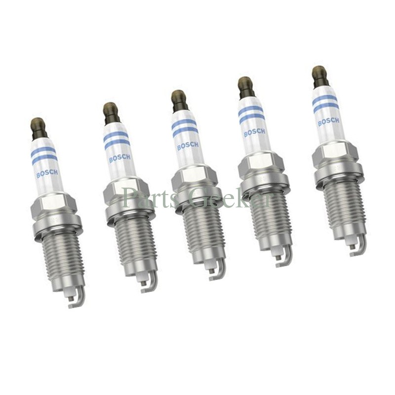 BOSCH 0242236565 0242235983 Spark Plug 5PCS For VW Passat 2.5L 5 Cyl CBTA