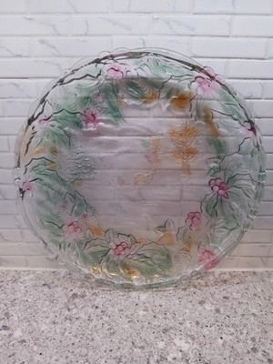 Holly/Christmas Serving Tray Clear Glass 13'' Round Sculpted Sleigh Snow Scene