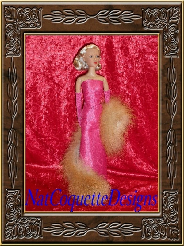 ~*~BEAUTIFUL FOX FUR STOLE FOR MARILYN MONROE,ELLOWYNE WILDE DOLLS~*~