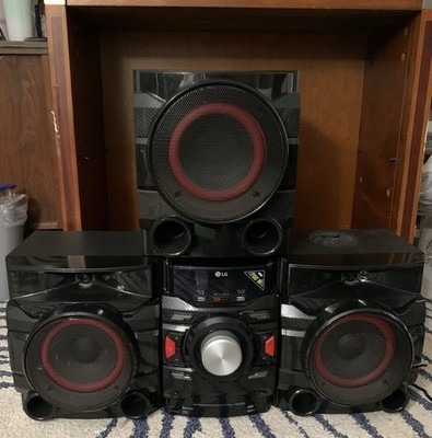LG CM4550 Mini Hi-Fi System 700W Bluetooth CD Dual USB Stereo Black Red