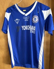 SPORT CHELSEA FOOTBALL CLUB MENS XL JERSEY (B62)