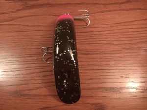 EX!! K16 KWIKFISH BLACK WITH SILVER FLAKES AND FIRE BUTT PROBABLY UNFISHED