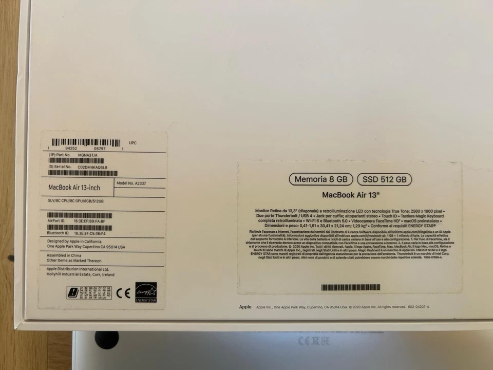 Apple MacBook Air 13" (512GB , M1, 8GB) Laptop - Argento - MGNA3T/A - Immagine 4 di 4