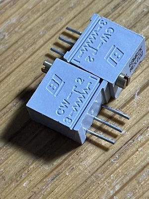 BOURNS OR BI OR MURATA A LOT of TEN (10) BOURNS 3299W-1 or BI 68W or MuRata; 25 turns top adj TRIMPOT