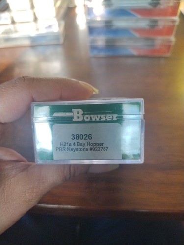 Tolva de 4 bahías Pennsylvania Keystone #923767 escala N Bowser 38026 H21a | Zustand: New