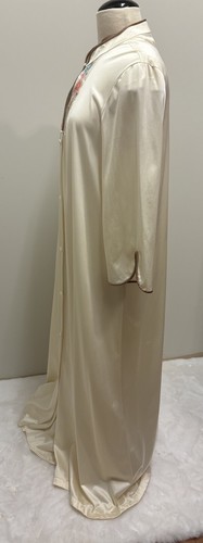 Vintage Peignoir Set Ivory Embroider Nightgown Button Robe Nylon JC Penney SZ M - Picture 14 of 16