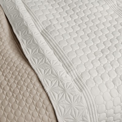 Tagesdecke gesteppt Bett & Sofaüberwurf Beige/Cremeweiß 200 x 220cm