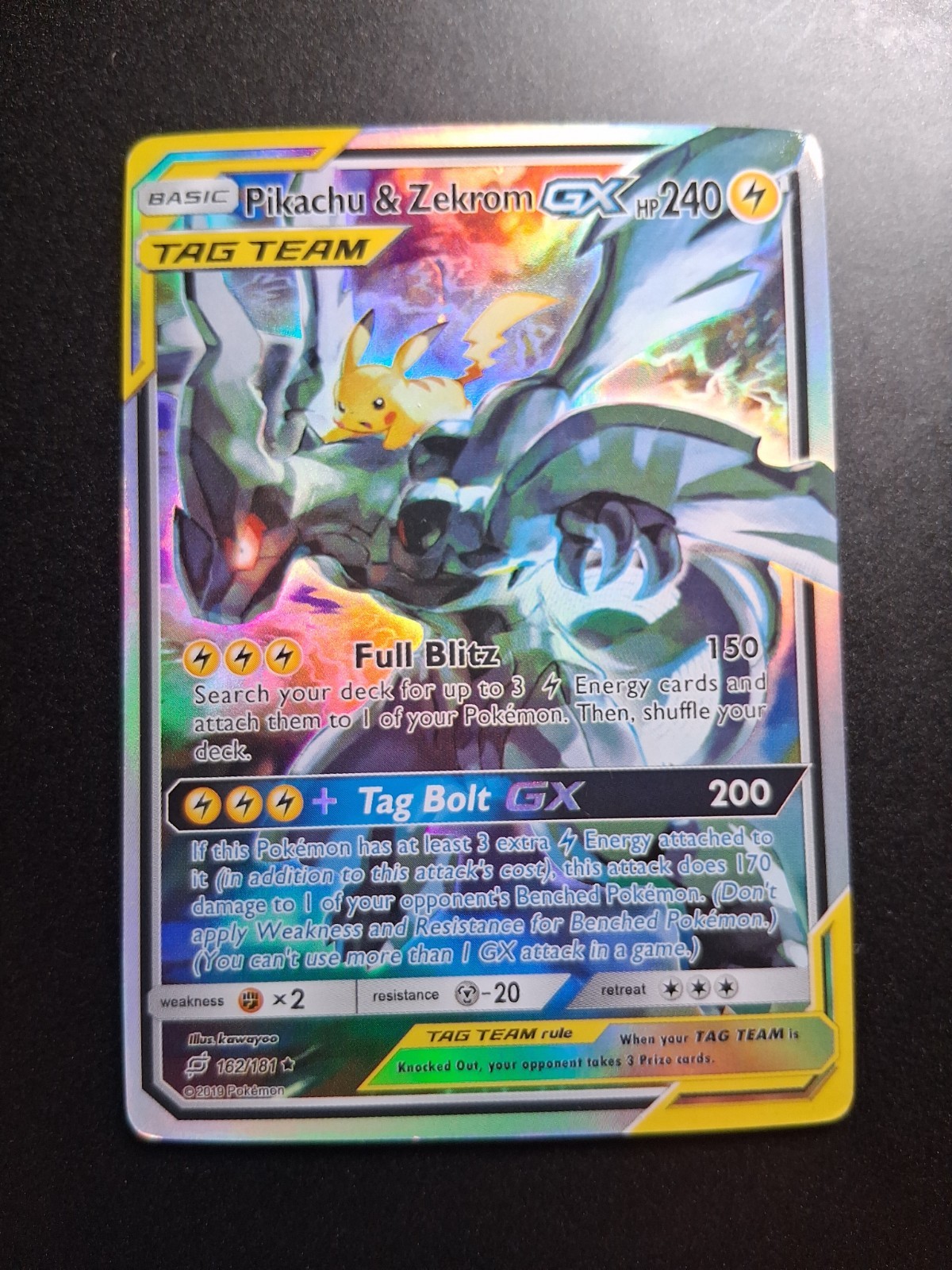 Pikachu & Zekrom GX 162/181 - Sun & Moon Team Up Tag Team Ultra Rare Holo